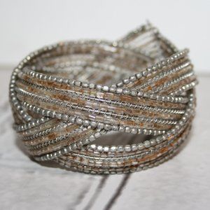 Beautiful silver beaded cuff bracelet 1.5"